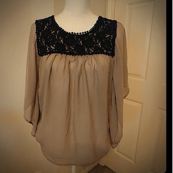 Xhiliration Sheer blouse Boho Bell SleeveSz Small - Picture 1 of 5